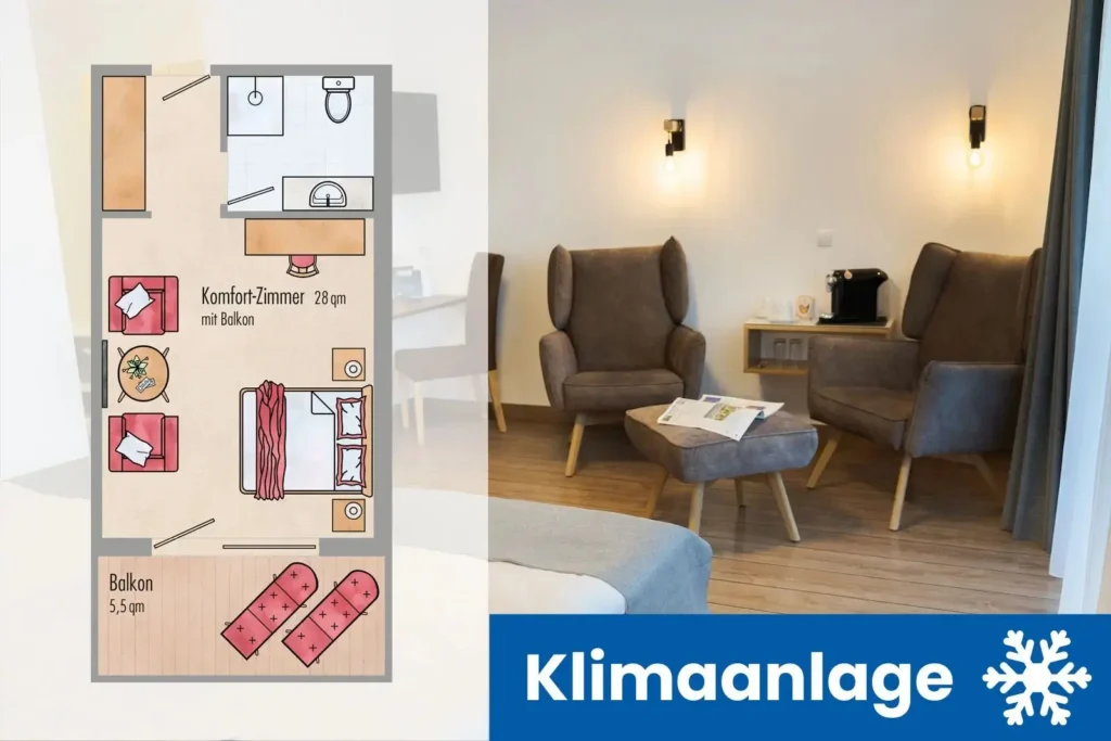 Ein Hotelzimmer mit Doppelbett, 2 Sesseln, einem Schreibtisch sowie ein Stuhl und einem TV an der Wand.